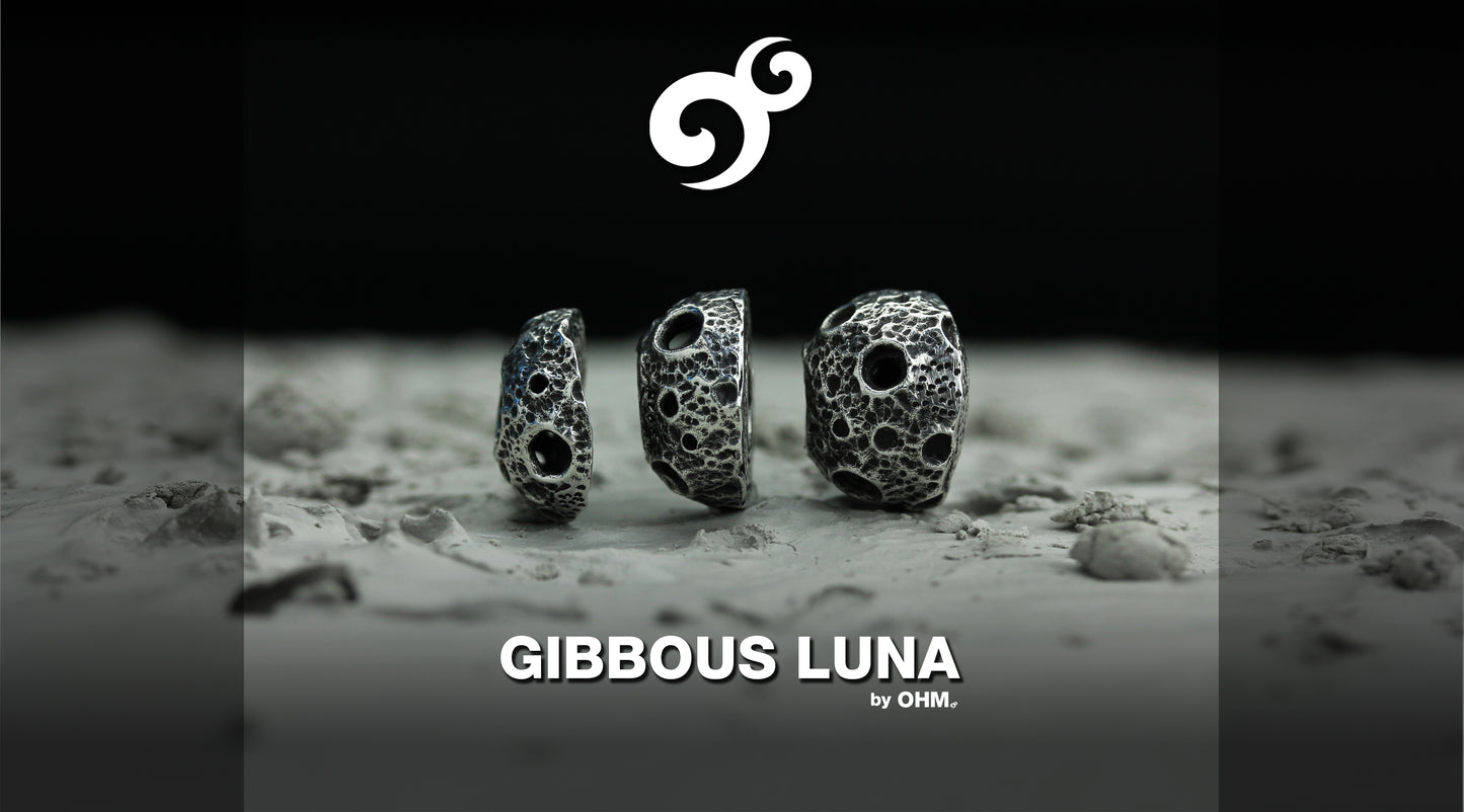 Gibbous Luna