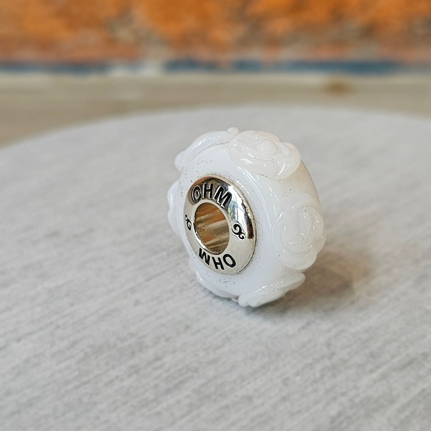 Zephyr’s Embrace (Mixed Color)