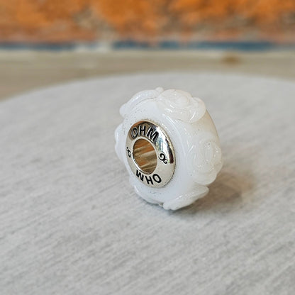 Zephyr’s Embrace (Mixed Color)