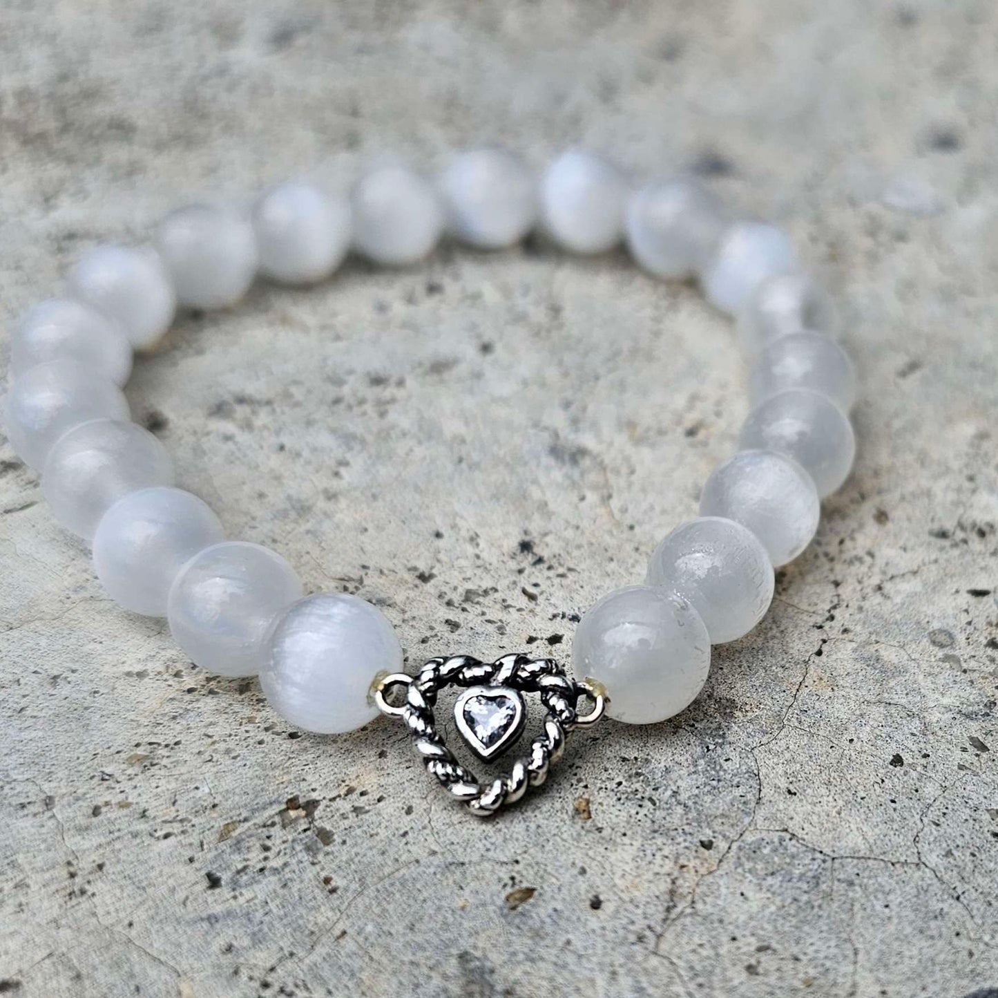 Selenite stone bracelet (16 cm)