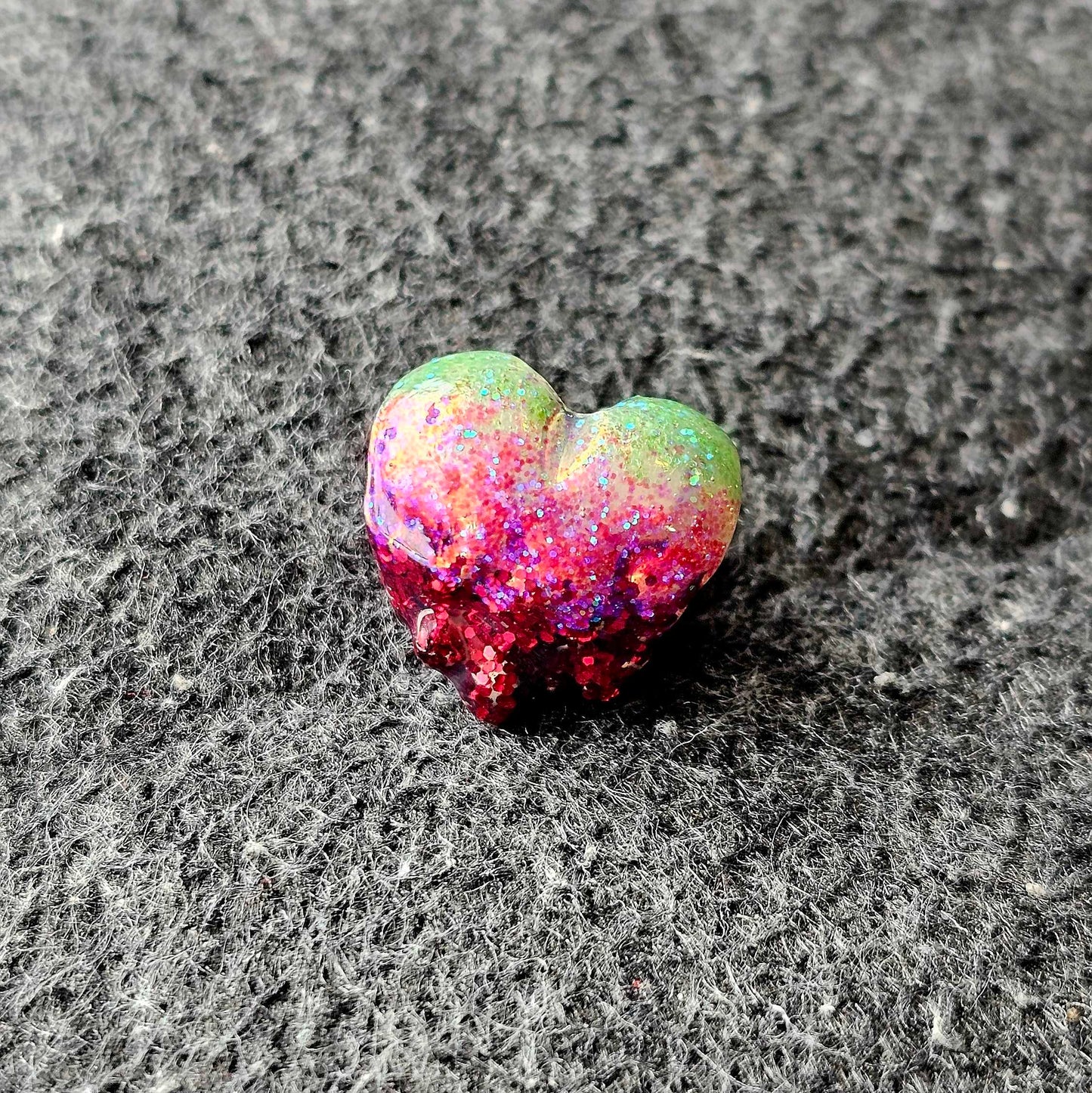 Transition Glitter Enamel Melting Heart