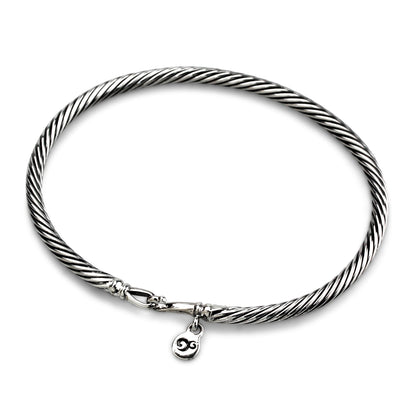 OHM Twisted Bangle 2.0