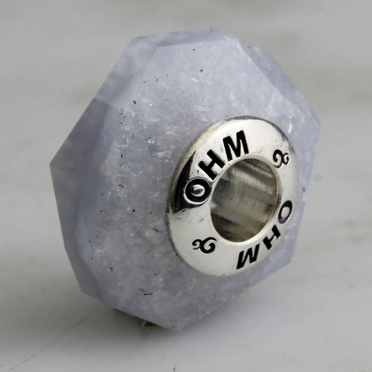 CALM VOICE’S CURRENT (Blue Lace Agate)